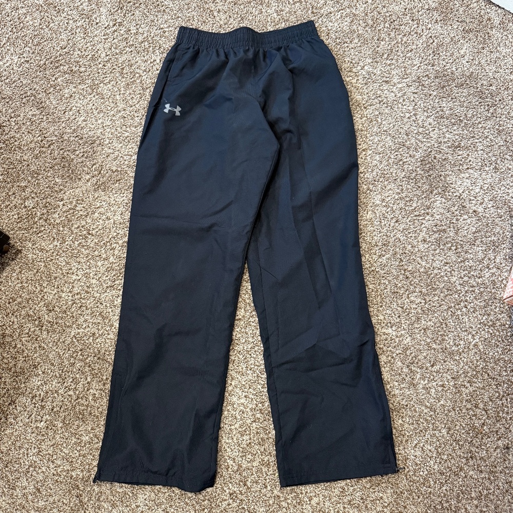 Under Armour Loose Fit Heatgear pants